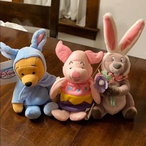 Disney Winnie the Pooh 1999 Mini Easter Beanie Set